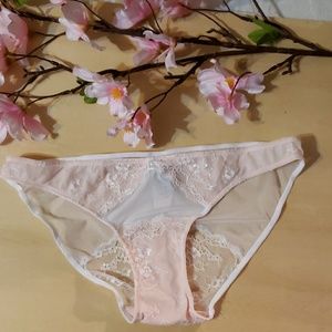 NWT Victoria's Secret sexy bikini